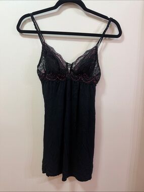 Eberjey Black Chemise with Pink Lace Trim. NWOT. Size Medium